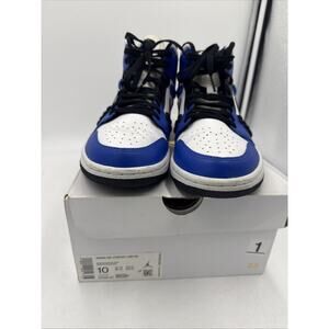 Size 10 - Air Jordan 1 Mid Sisterhood W